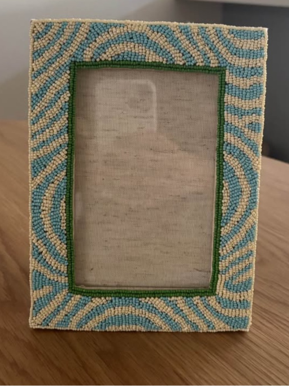 Beaded Wave Pattern Photo Frame